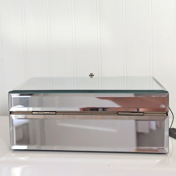 Rachel Zoe Glam Beveled Mirror Jewelry Box - Picture 8 of 12